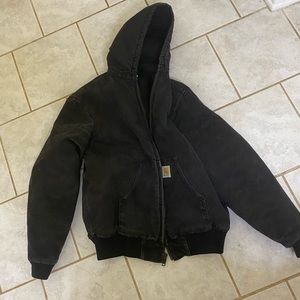 black carharrt jacket